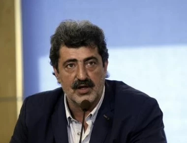 Οι δικαιολογίες του Π.Πολάκη για τον διοικητή με τα τέσσερα πλαστά πτυχία - «Τα είχαμε ελέγξει, δεν βρήκαμε παρατυπίες»